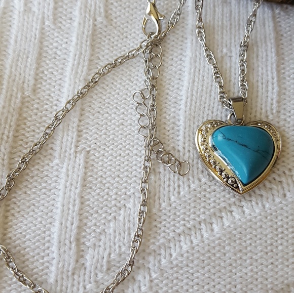 Elegant Heart Turquoise Silvertone Necklace - Picture 4 of 7